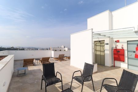 Apartamento à venda com 58m², 2 quartos e 1 vagaCobertura