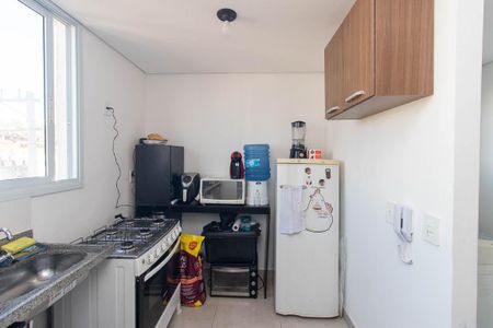 Cozinha de apartamento à venda com 2 quartos, 58m² em Vila Mazzei, São Paulo