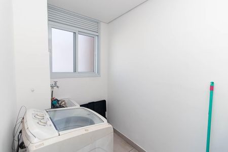 Área de Serviço de apartamento à venda com 2 quartos, 58m² em Vila Mazzei, São Paulo