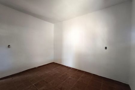 Casa à venda com 380m², 3 quartos e 6 vagas Casa à venda com 380m², 3 quartos e 6 vagasQuarto 2