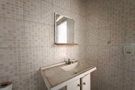 Casa à venda com 380m², 3 quartos e 6 vagas Casa à venda com 380m², 3 quartos e 6 vagasBanheiro de serviço