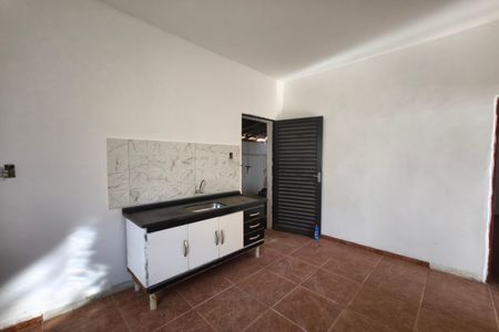 Casa à venda com 380m², 3 quartos e 6 vagas Casa à venda com 380m², 3 quartos e 6 vagasCozinha