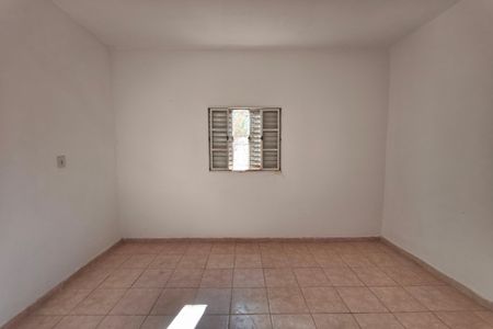 Casa à venda com 380m², 3 quartos e 6 vagas Casa à venda com 380m², 3 quartos e 6 vagasQuarto 1