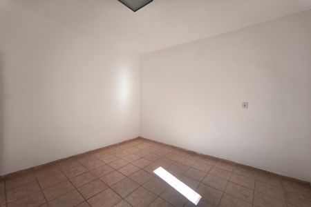 Quarto 2 de casa à venda com 3 quartos, 380m² em Vila Aeroporto, Campinas