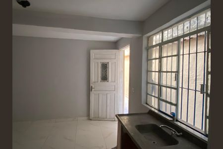 Casa para alugar com 50m², 1 quarto e sem vaga Casa para alugar com 50m², 1 quarto e sem vagaSala -Cozinha