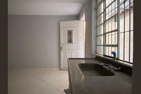 Casa para alugar com 1 quarto, 50m² em Jardim das Flores, Osasco