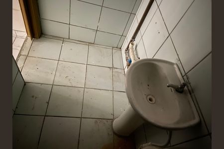 Casa para alugar com 50m², 1 quarto e sem vaga Casa para alugar com 50m², 1 quarto e sem vagaBanheiro