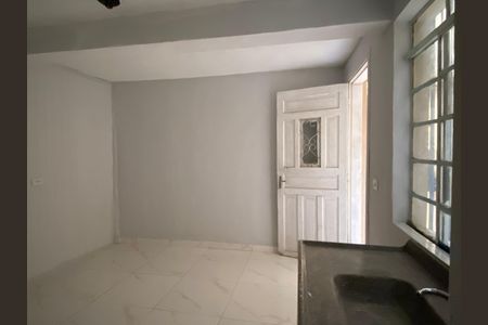 Casa para alugar com 50m², 1 quarto e sem vaga Casa para alugar com 50m², 1 quarto e sem vagaSala -Cozinha