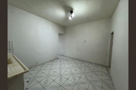 Cozinha de casa para alugar com 1 quarto, 50m² em Jardim das Flores, Osasco