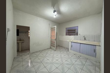 Cozinha de casa para alugar com 1 quarto, 50m² em Jardim das Flores, Osasco