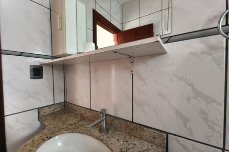 Casa para alugar com 105m², 2 quartos e 1 vaga Casa para alugar com 105m², 2 quartos e 1 vagaBanheiro