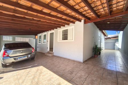 Casa para alugar com 105m², 2 quartos e 1 vaga Casa para alugar com 105m², 2 quartos e 1 vagaQuintal - Garagem