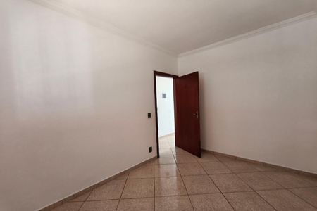 Casa para alugar com 105m², 2 quartos e 1 vaga Casa para alugar com 105m², 2 quartos e 1 vagaQuarto 1