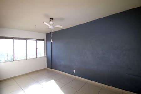 Sala de apartamento à venda com 2 quartos, 55m² em Penha, Rio de Janeiro