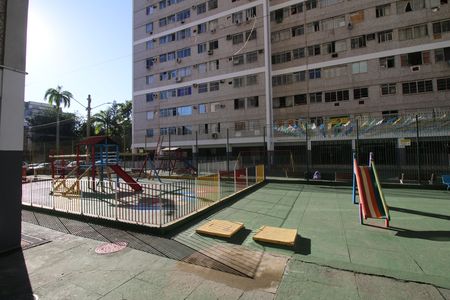 Apartamento à venda com 55m², 2 quartos e 1 vagaÁrea comum - Playground