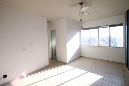 Apartamento à venda com 55m², 2 quartos e 1 vagaSala