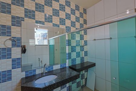 Casa à venda com 3 quartos, 300m² em Parque Xangri-lá, Contagem