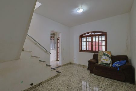 Casa à venda com 3 quartos, 300m² em Parque Xangri-lá, Contagem