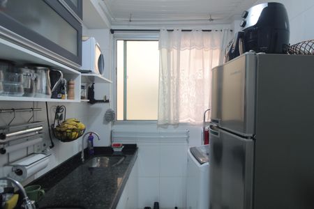 Cozinha e Área de serviço de apartamento à venda com 2 quartos, 50m² em Santa Monica, Belo Horizonte
