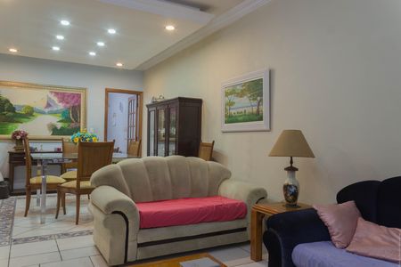 Casa para alugar com 2 quartos, 216m² em Jardim Calux, São Bernardo do Campo