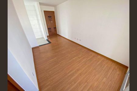 Sala de apartamento para alugar com 1 quarto, 45m² em Pau Miúdo, Salvador