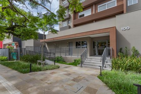Studio para alugar com 43m², 1 quarto e 1 vaga Studio para alugar com 43m², 1 quarto e 1 vagaFachada