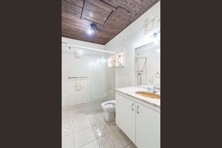 Banheiro 2 de casa para alugar com 4 quartos, 277m² em Centro, Gravataí
