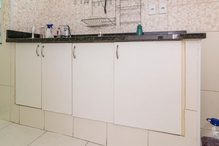 Apartamento para alugar com 58m², 2 quartos e 1 vaga Apartamento para alugar com 58m², 2 quartos e 1 vagaCozinha - Armários