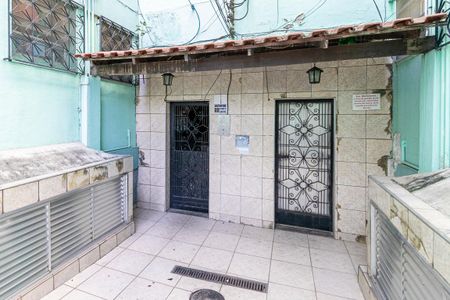 Apartamento para alugar com 58m², 2 quartos e 1 vaga Apartamento para alugar com 58m², 2 quartos e 1 vagaÁrea comum - Hall da entrada