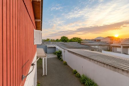 Casa para alugar com 120m², 3 quartos e 4 vagas Casa para alugar com 120m², 3 quartos e 4 vagasVaranda da sala