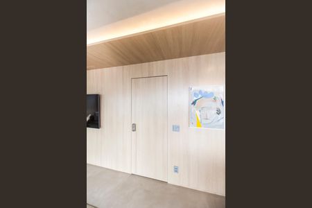 Apartamento à venda com 180m², 3 quartos e 3 vagas Apartamento à venda com 180m², 3 quartos e 3 vagasEntrada