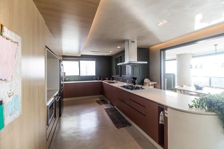 Apartamento à venda com 180m², 3 quartos e 3 vagas Apartamento à venda com 180m², 3 quartos e 3 vagasCozinha
