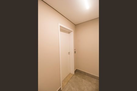 Apartamento à venda com 180m², 3 quartos e 3 vagas Apartamento à venda com 180m², 3 quartos e 3 vagasEntrada