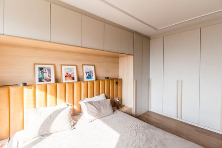 Apartamento à venda com 180m², 3 quartos e 3 vagas Apartamento à venda com 180m², 3 quartos e 3 vagasSuíte 1