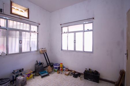 Quarto 1 de casa para alugar com 3 quartos, 100m² em Miriambi, São Gonçalo