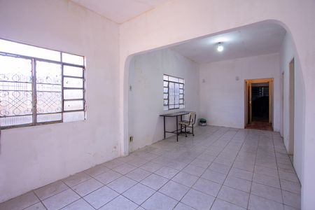 Sala de casa para alugar com 3 quartos, 100m² em Miriambi, São Gonçalo