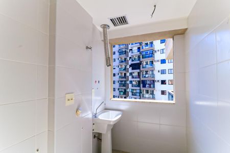 Apartamento à venda com 62m², 2 quartos e 1 vaga Apartamento à venda com 62m², 2 quartos e 1 vagaÁrea de Serviço
