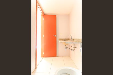 Apartamento à venda com 62m², 2 quartos e 1 vaga Apartamento à venda com 62m², 2 quartos e 1 vagaBanheiro da Suíte 2