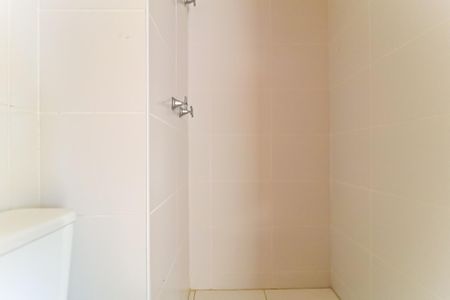 Apartamento à venda com 62m², 2 quartos e 1 vaga Apartamento à venda com 62m², 2 quartos e 1 vagaBanheiro da Suíte 2