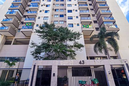 Apartamento à venda com 62m², 2 quartos e 1 vaga Apartamento à venda com 62m², 2 quartos e 1 vagaFachada do Prédio
