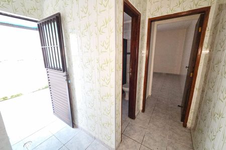 Cozinha de apartamento para alugar com 1 quarto, 70m² em Guilhermina, Praia Grande