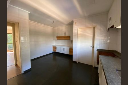 Apartamento à venda com 150m², 4 quartos e 3 vagas