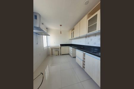 Apartamento à venda com 376m², 3 quartos e 1 vaga