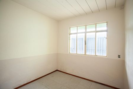 Casa à venda com 251m², 5 quartos e 2 vagasQuarto 
