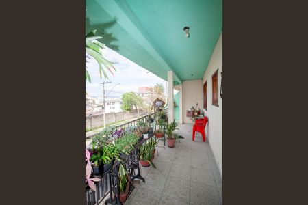 Casa à venda com 251m², 5 quartos e 2 vagasVaranda