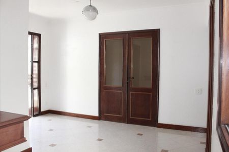 Hall de Entrada de casa à venda com 4 quartos, 500m² em Vila Cordeiro, São Paulo