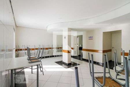 Apartamento para alugar com 75m², 2 quartos e 1 vagaÁrea comum - Salão de festas