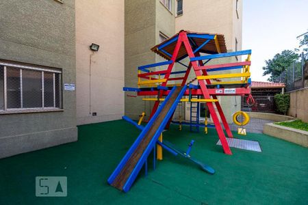 Apartamento para alugar com 75m², 2 quartos e 1 vagaÁrea comum - Playground