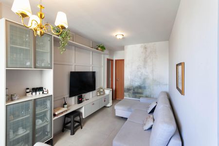 Sala de apartamento à venda com 2 quartos, 55m² em Santa Efigênia, Belo Horizonte