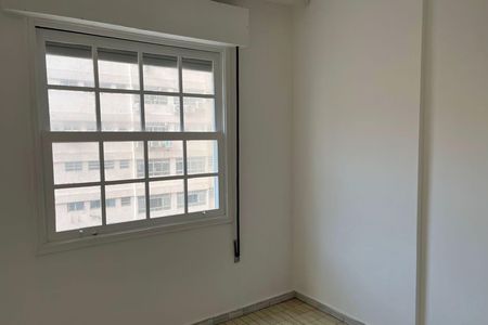 Quarto 2 de apartamento para alugar com 2 quartos, 113m² em Gonzaga, Santos